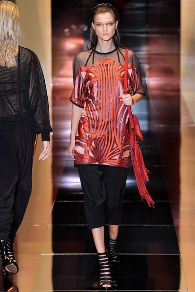 Look 8